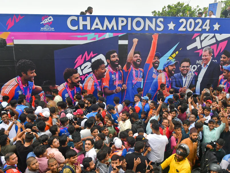 “T20 World Cup 2024 Victory Parade: Team India’s Live Updates, Delayed Start Explained”